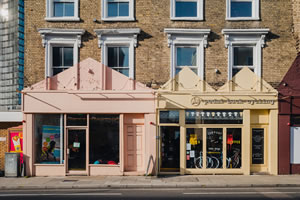 Bridging finance to purchase two adjoining shops in need of repair